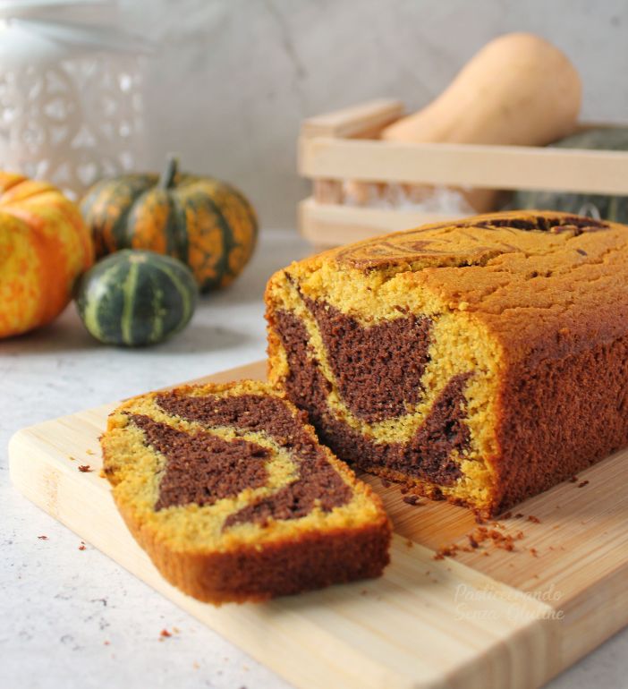 Plumcake bicolore senza glutine alla zucca super soffice e buonissimo