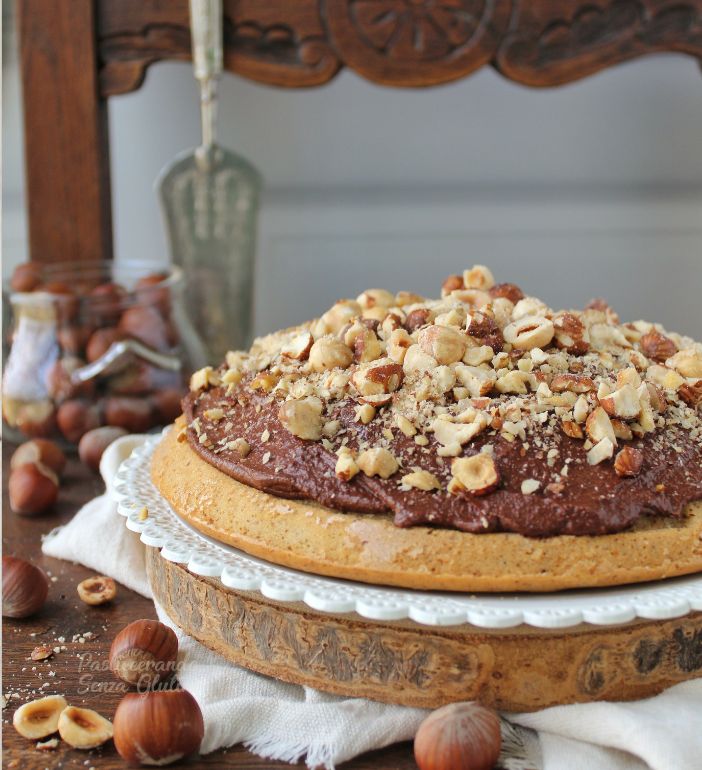 Torta di nocciole senza glutine (torta nocciolina)